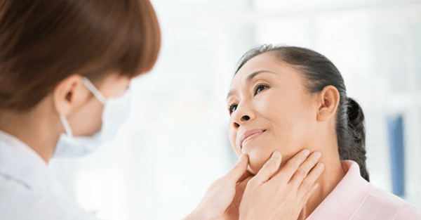 Ai là người có nguy cơ mắc bệnh suy giáp, nguyên nhân gây ra bệnh