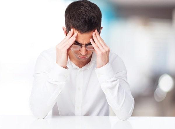 Bệnh mất trí nhớ tạm thời ở người trẻ do nguyên nhân nào gây ra?