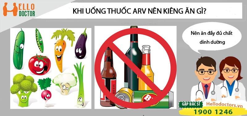 Bệnh nhân HIV khi uống thuốc ARV nên kiêng ăn gì?