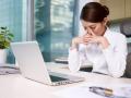 Co giật mí mắt là triệu chứng của bệnh gì?