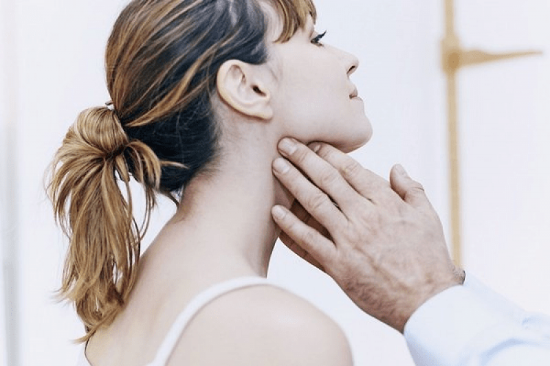6 biện pháp điều trị bướu cổ lành tính bạn cần biết 6 biện pháp điều trị bướu cổ lành tính bạn cần biết