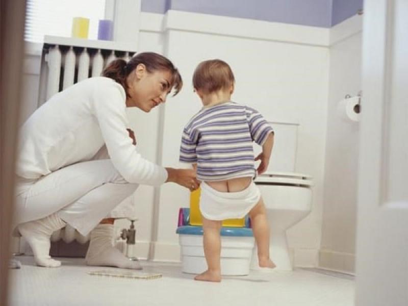Bệnh tiểu đêm ở trẻ em làm sao để điều trị và khắc phục?