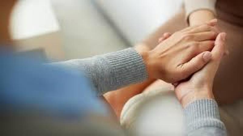 Nên làm gì với người bị mắc bệnh hoang tưởng? Nên làm gì với người bị mắc bệnh hoang tưởng?
