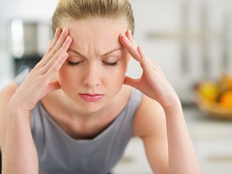 Đau đầu sau khi ăn - nguyên nhân thường gặp và cách xử trí