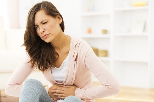 Khi nào cần đi gặp bác sĩ nếu bị đau bụng âm ỉ?
