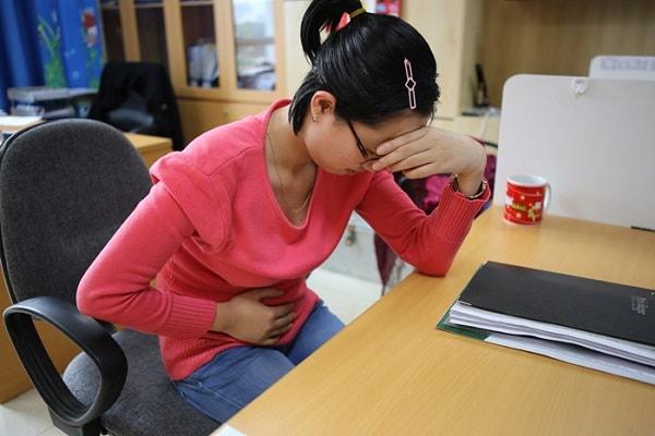 Dấu hiệu, biểu hiện và triệu chứng của bệnh viêm đại tràng
