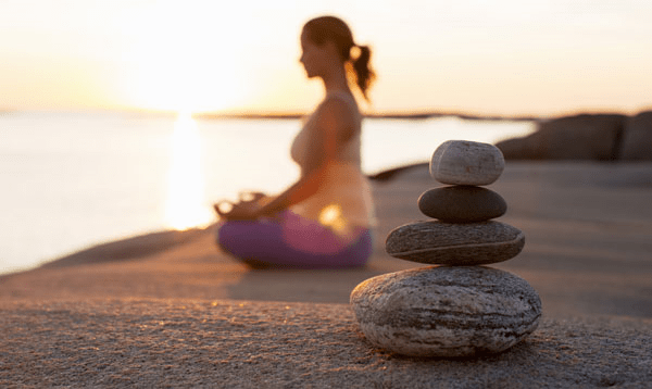 Thiền là cách đơn giản để giảm căng thẳng