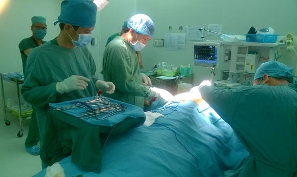 Phẫu thuật điều trị bệnh lõm ngực