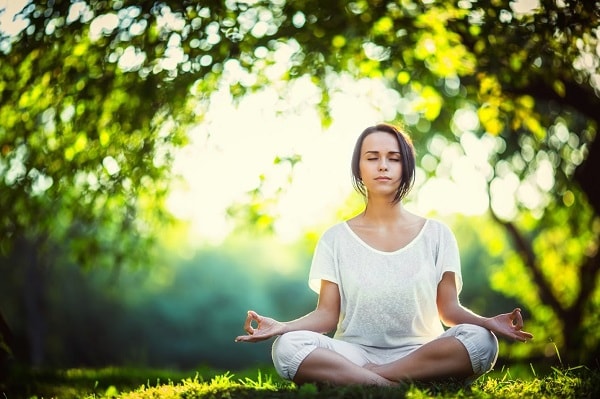 Tịnh tâm là cách giúp bạn thoát khỏi tình trạng lạm dụng chất gây nghiện