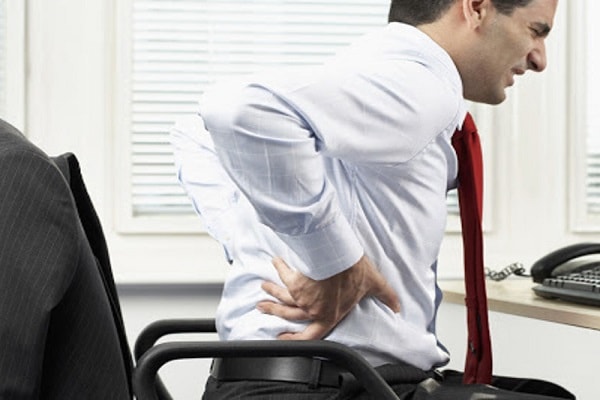 Triệu chứng của bệnh gai cột sống