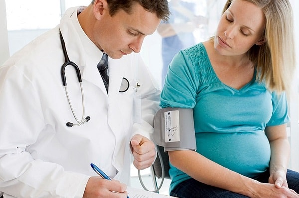 Điều trị những cơn đau đầu sau co giật