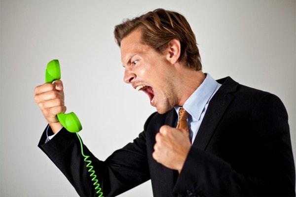 Căng thẳng, tức giận là tác nhân kích thích gây đau nửa đầu