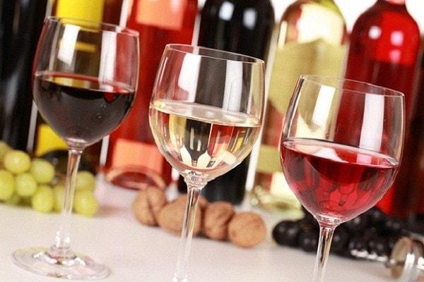 Rượu là tác nhân kích thích gây đau nửa đầu