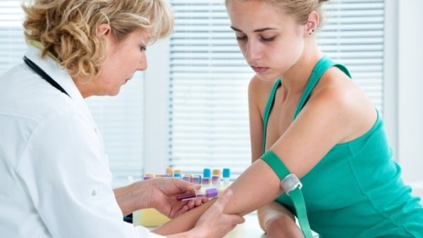 Triệu chứng protein trong máu cao