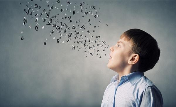 Mất điều khiển lời nói chủ ý ở trẻ