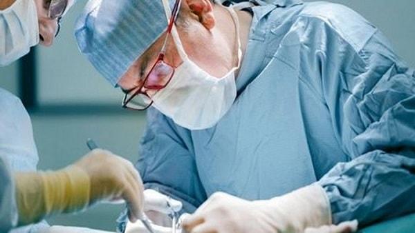 Một số phương pháp phẫu thuật u trung thất điển hình