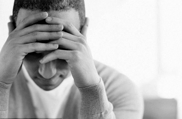 Bệnh trầm cảm nặng có thể gây ra những rối loạn tinh thần nào khác?
