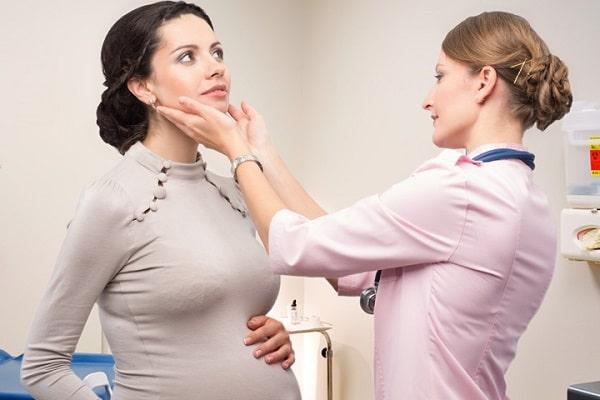 Những điều cần phải biết về bệnh cường giáp ở phụ nữ có thai 