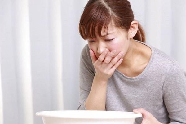 Những nguyên nhân nào gây ra tình trạng buồn nôn