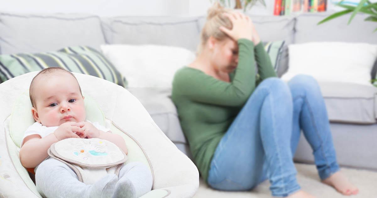 Hỏi đáp cùng bác sĩ: Trầm cảm sau sinh xuất hiện khi nào?